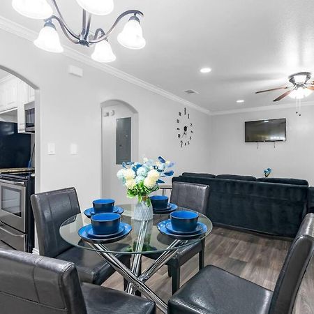 Family Friendly 2Bdrm-Walk To At&T/Cowboys Stadium أرلينغتون المظهر الخارجي الصورة